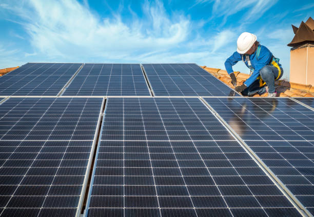 Best Emergency Roof Repair Services  in Herington, KS